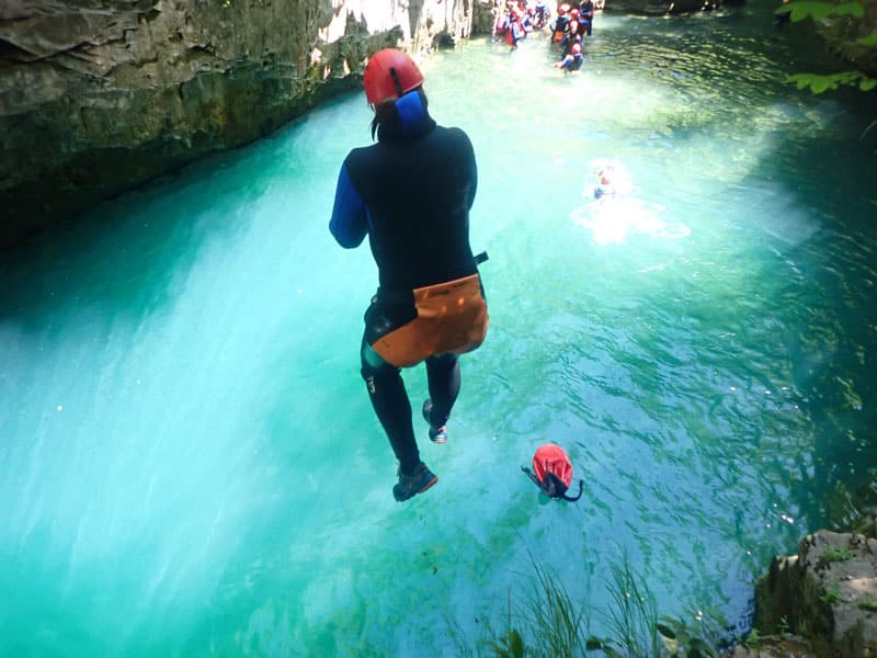 Descenso de barrancos - Viaje a Lustrum en Chill-Outdoor