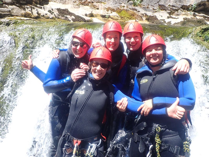Descenso de barrancos - Viaje a Lustrum en Chill-Outdoor 